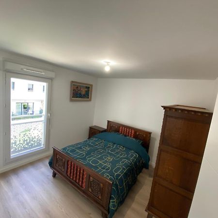Joli Appartement F2 Bobigny Metro Proche Paris Dış mekan fotoğraf