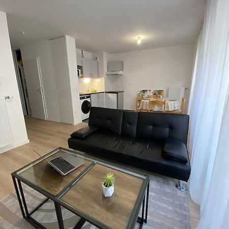 Joli Appartement F2 Bobigny Metro Proche Paris Dış mekan fotoğraf