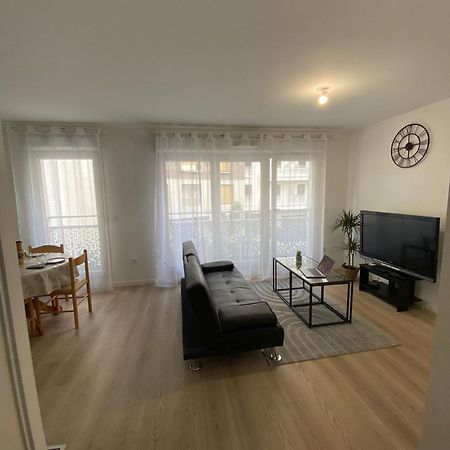 Joli Appartement F2 Bobigny Metro Proche Paris Dış mekan fotoğraf
