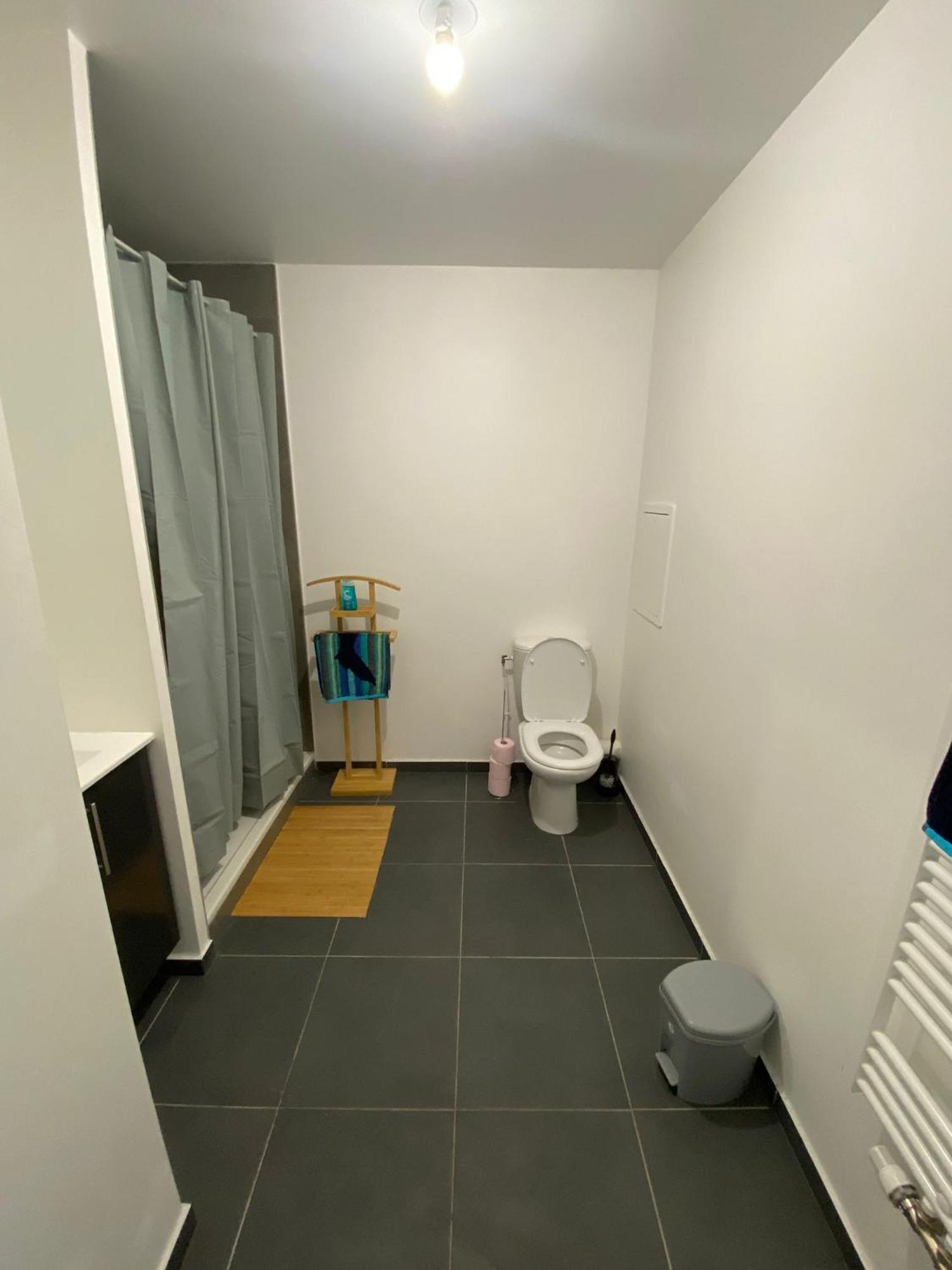 Joli Appartement F2 Bobigny Metro Proche Paris Dış mekan fotoğraf